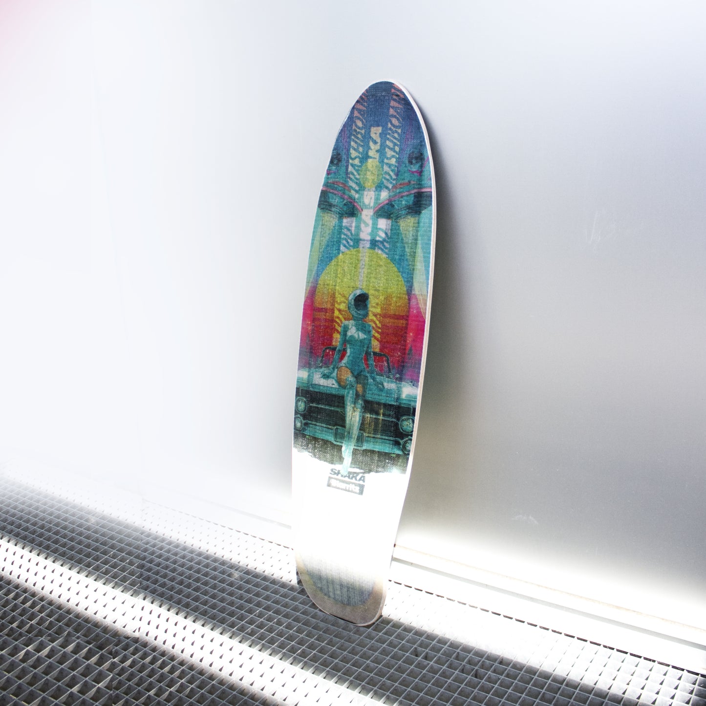 NEO RETRO 10" CARVER